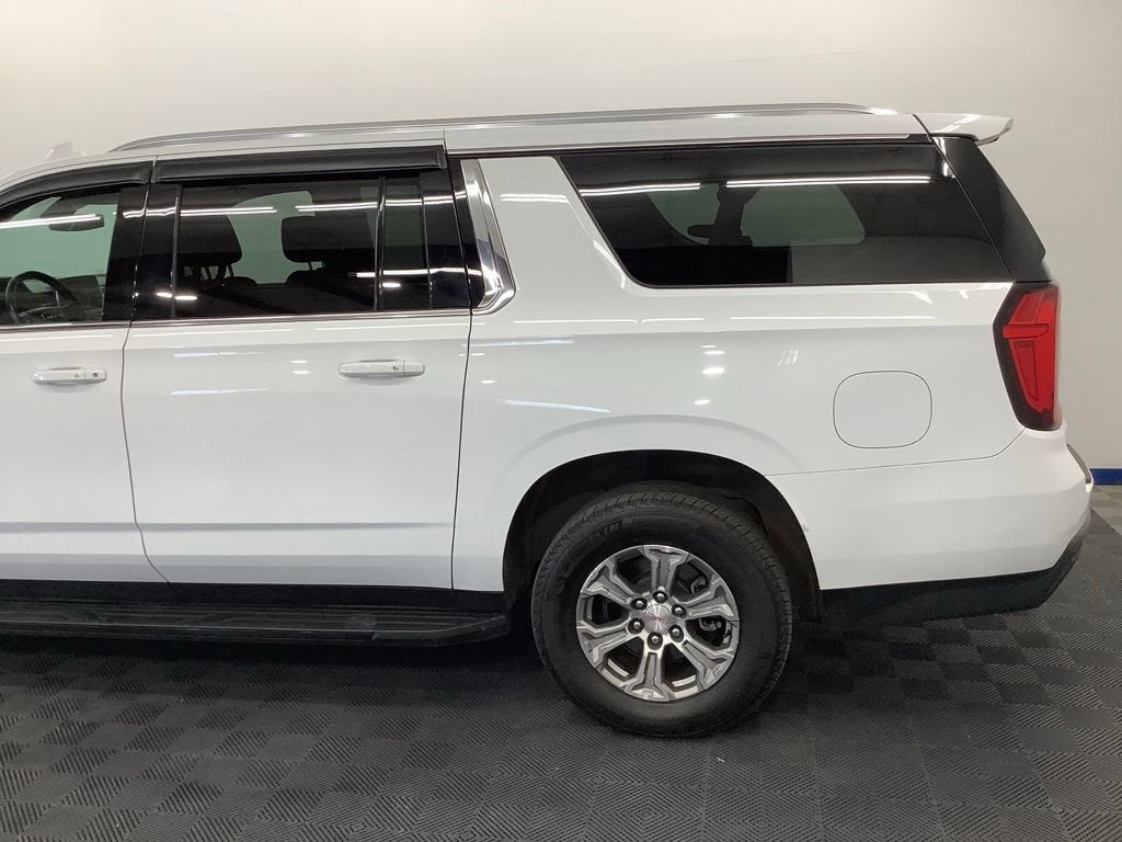 2022 GMC Yukon XL SLE