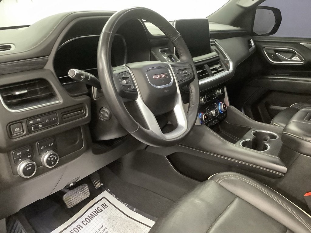 2022 GMC Yukon XL SLT