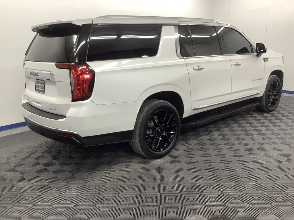 2022 GMC Yukon XL SLT