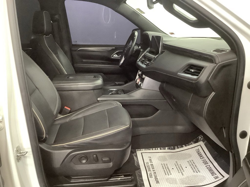 2022 GMC Yukon XL SLT