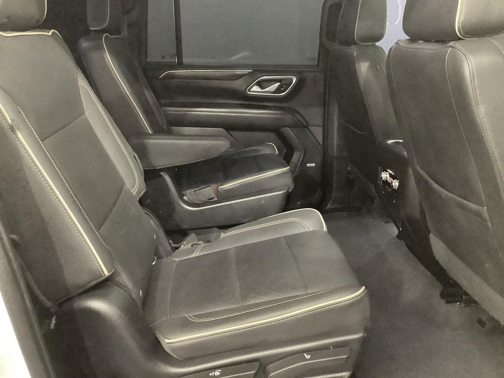 2022 GMC Yukon XL SLT