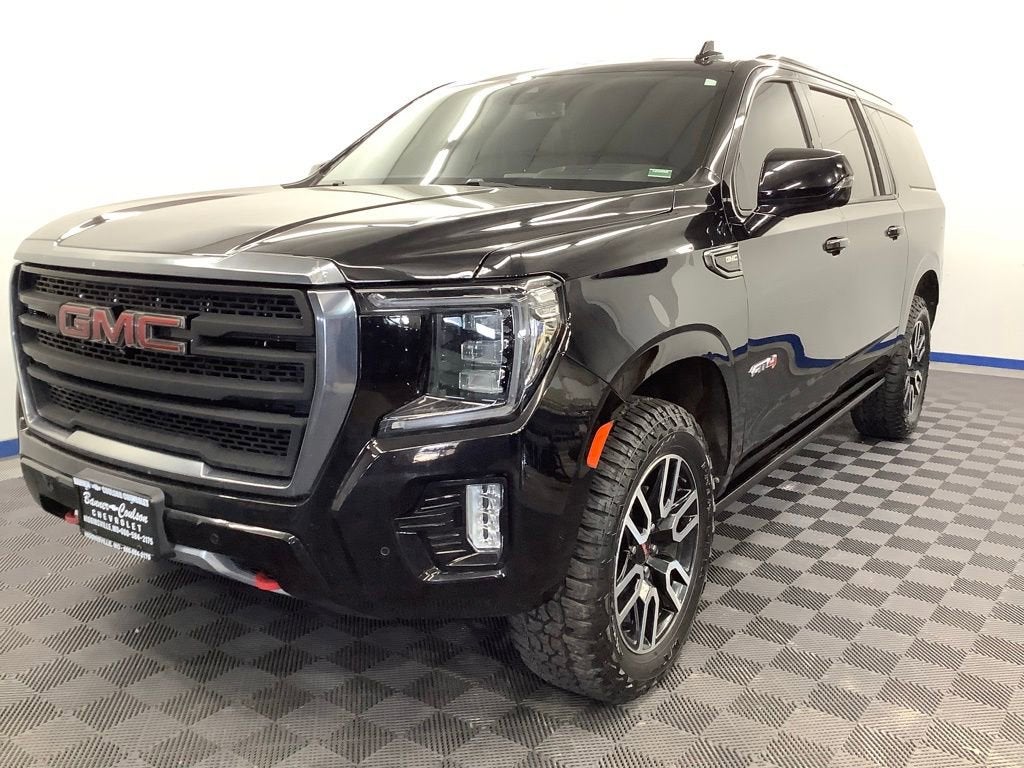2021 GMC Yukon 4WD AT4's photo