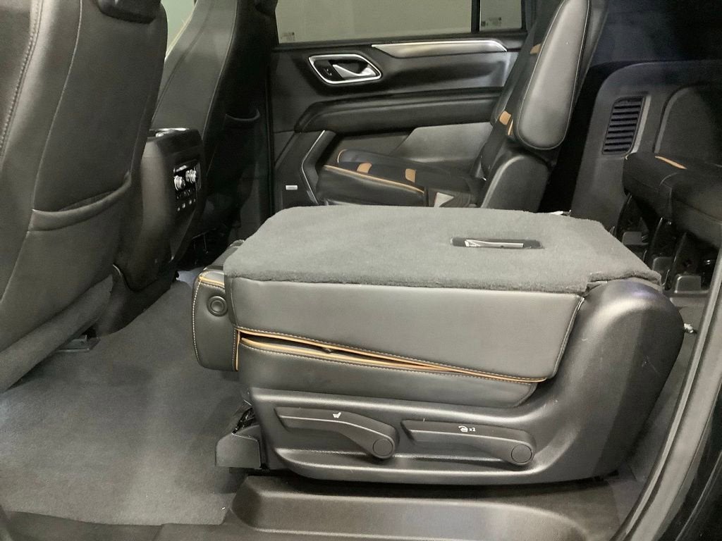 2021 GMC Yukon XL AT4