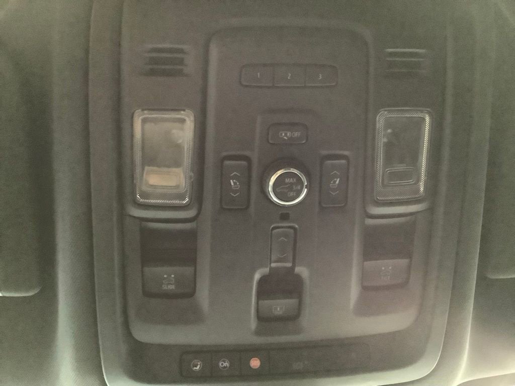 2021 GMC Yukon XL AT4