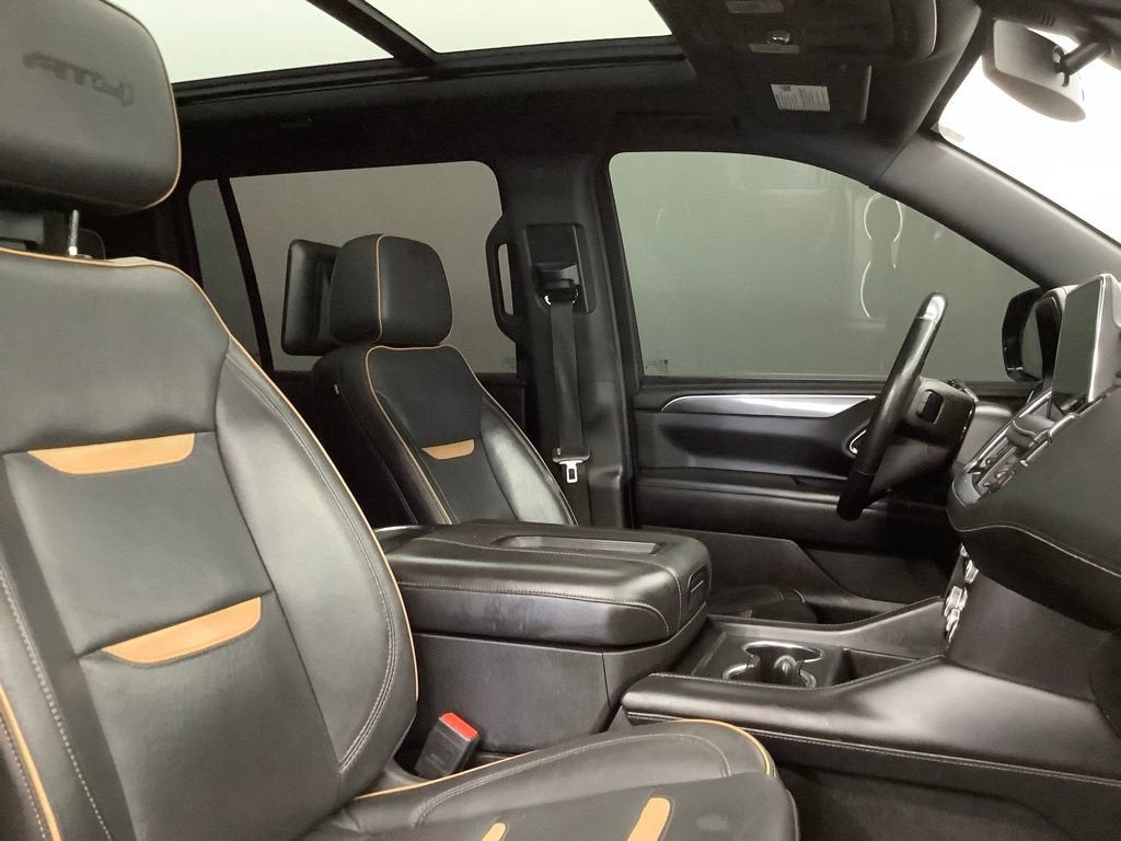 2021 GMC Yukon XL AT4