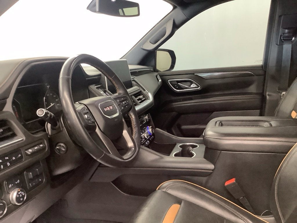 2021 GMC Yukon XL AT4