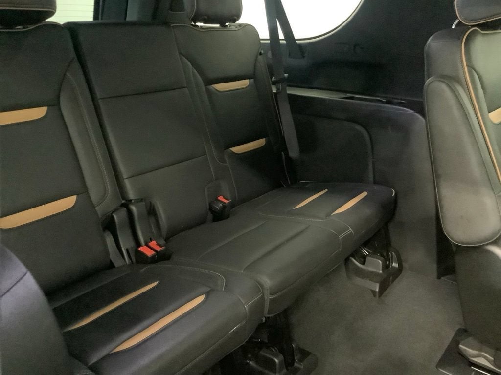 2021 GMC Yukon XL AT4