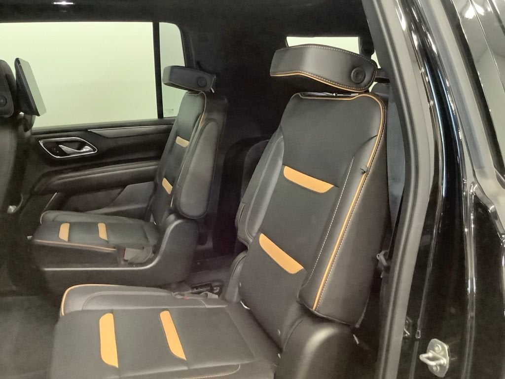 2021 GMC Yukon XL AT4