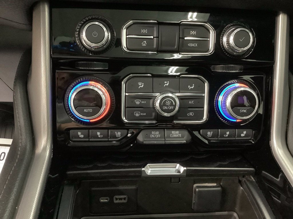 2022 GMC Yukon XL Denali