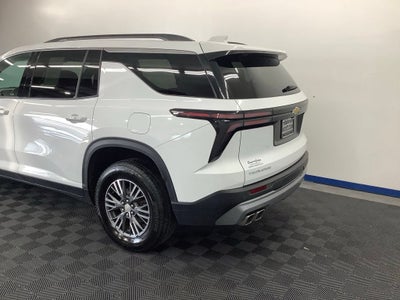 2024 Chevrolet Traverse LT