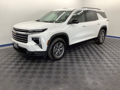 2024 Chevrolet Traverse LT