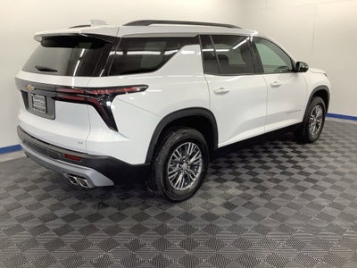 2024 Chevrolet Traverse LT