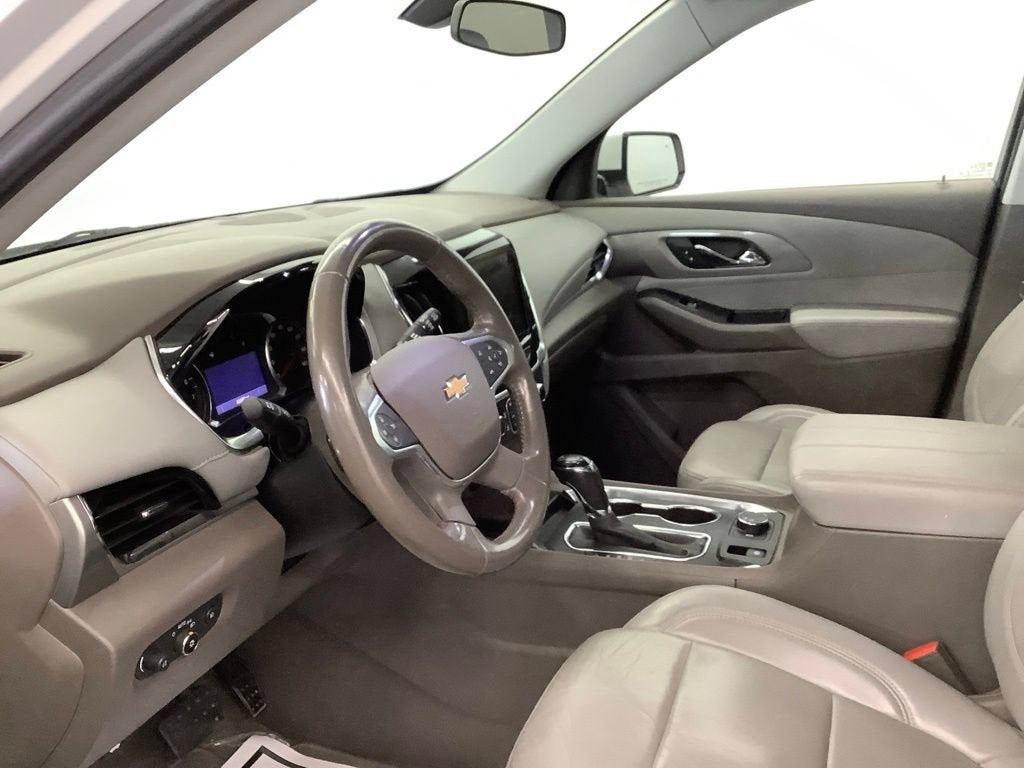 2020 Chevrolet Traverse LT Leather