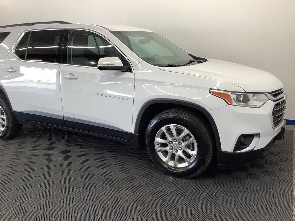 2020 Chevrolet Traverse LT Leather