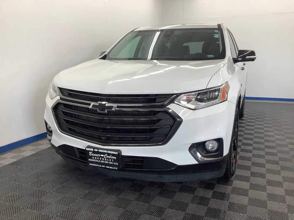 Used 2020 Chevrolet Traverse Premier with VIN 1GNEVKKW6LJ237506 for sale in Kansas City