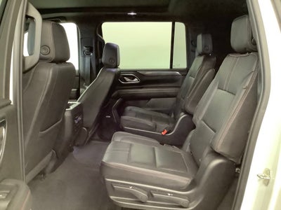 2023 Chevrolet Suburban RST