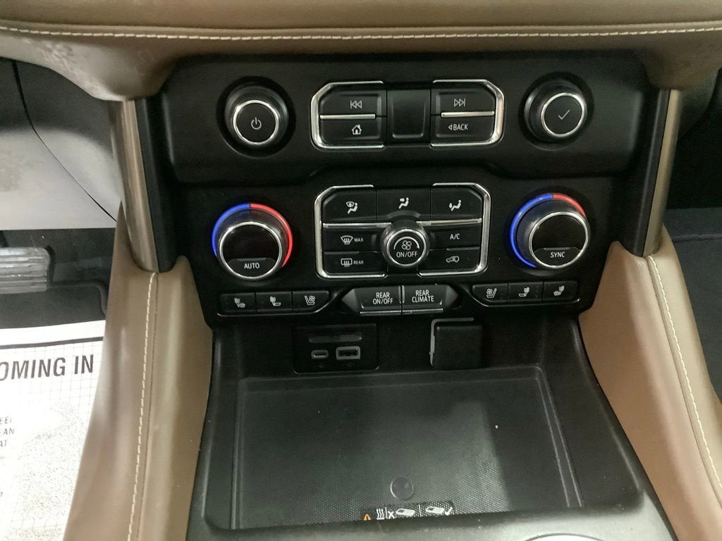 2021 Chevrolet Suburban High Country