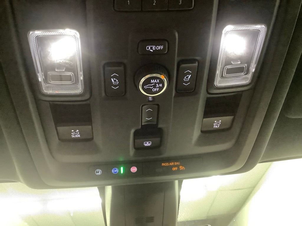 2021 Chevrolet Suburban High Country