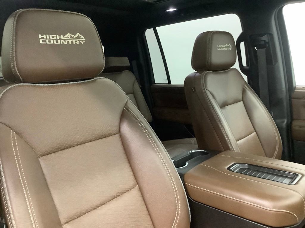 2021 Chevrolet Suburban High Country