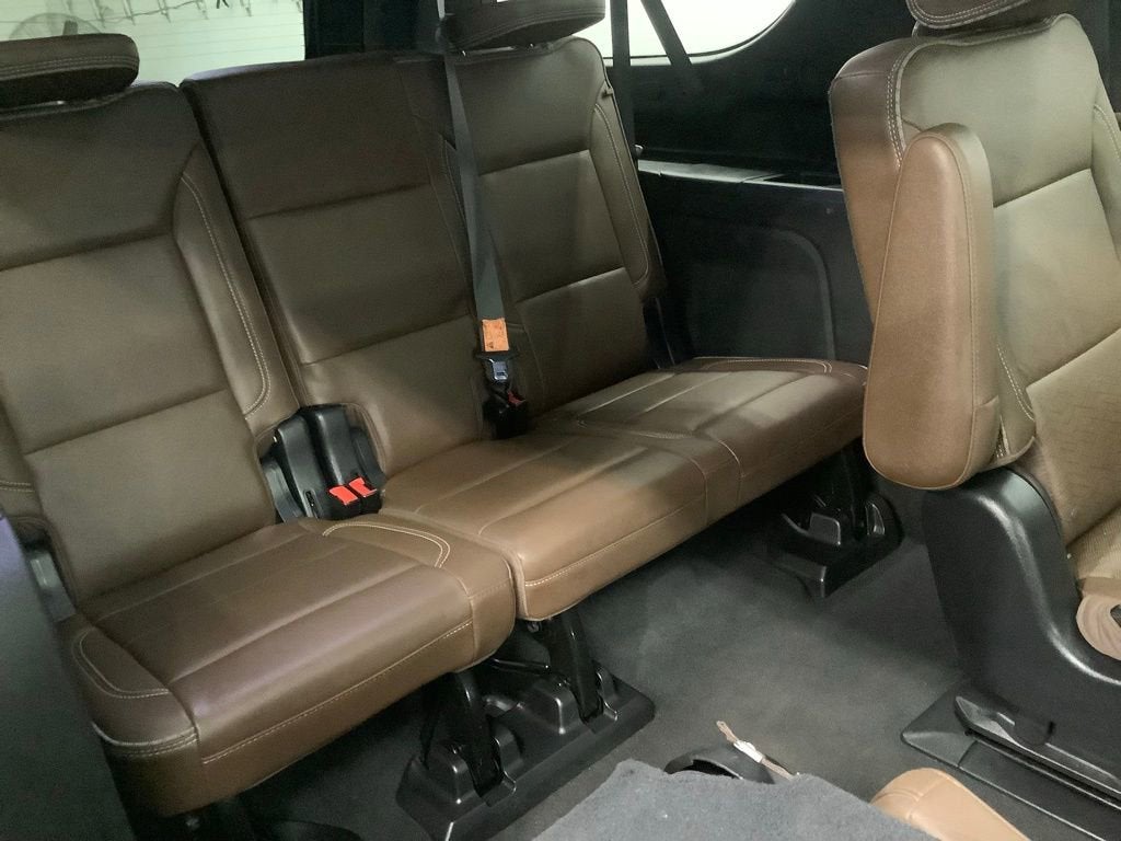 2021 Chevrolet Suburban High Country