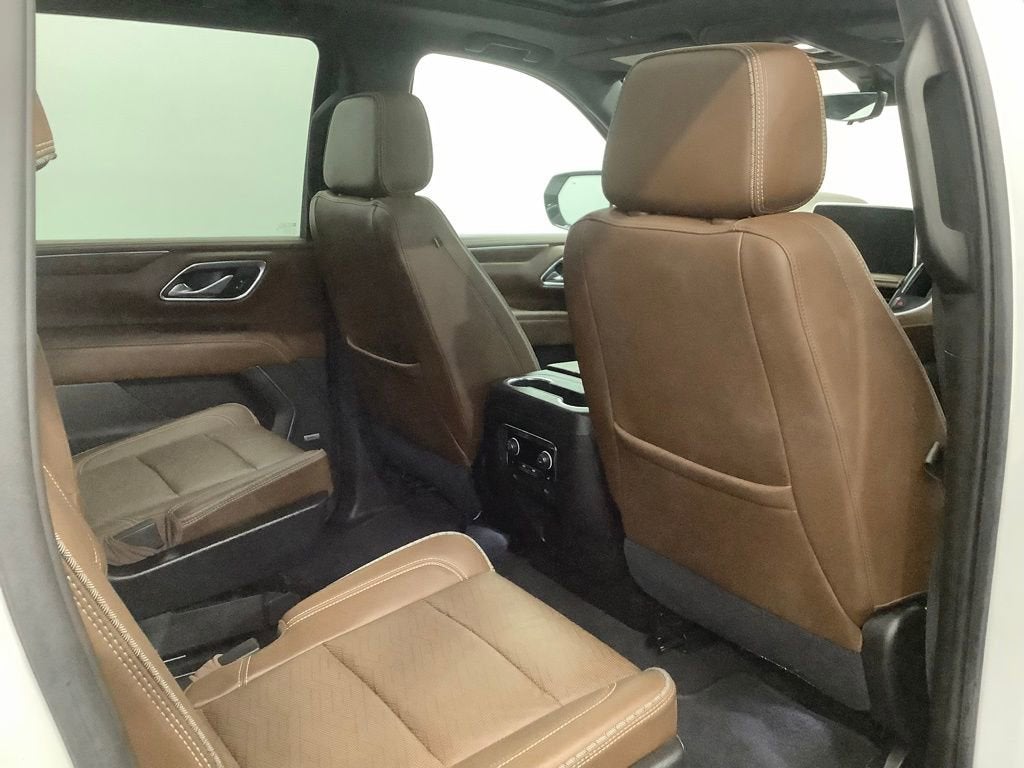 2021 Chevrolet Suburban High Country