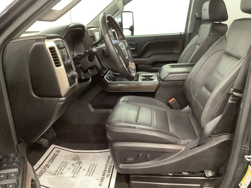 2017 GMC Sierra 2500 HD Denali