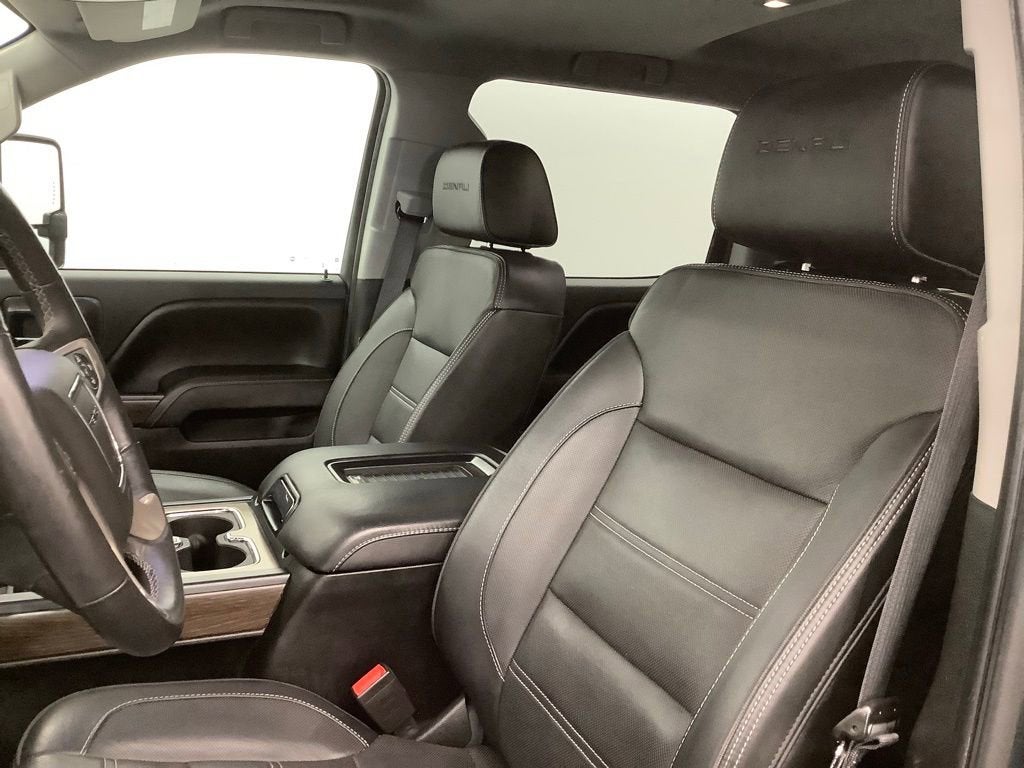 2017 GMC Sierra 2500 HD Denali