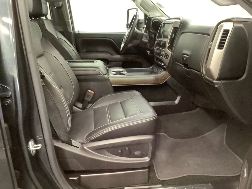 2017 GMC Sierra 2500 HD Denali