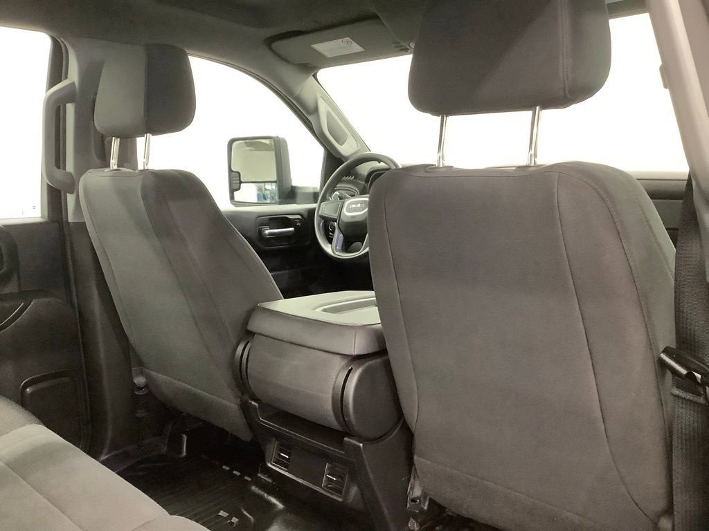 2023 GMC Sierra 2500 HD Pro