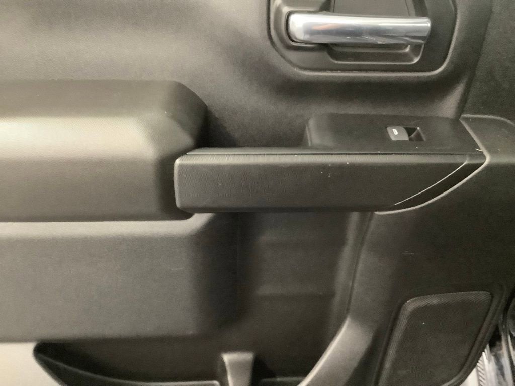 2023 GMC Sierra 2500 HD Pro