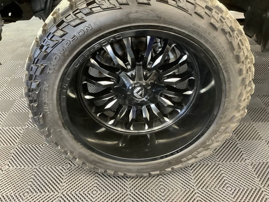 Used 2021 GMC Sierra 2500HD SLT with VIN 1GT49NEY5MF248864 for sale in Kansas City