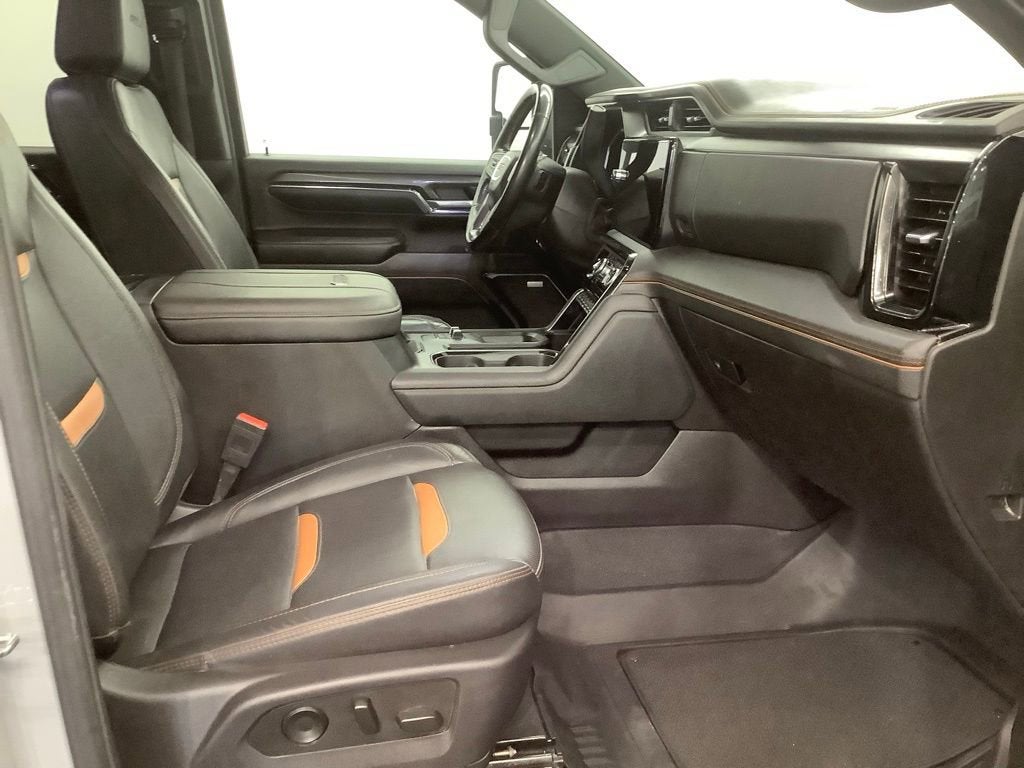 2024 GMC Sierra 3500 HD AT4