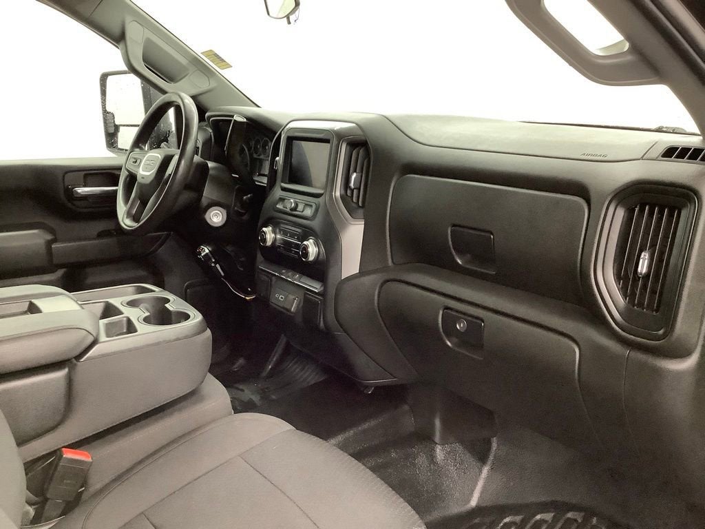 2022 GMC Sierra 2500 HD Pro