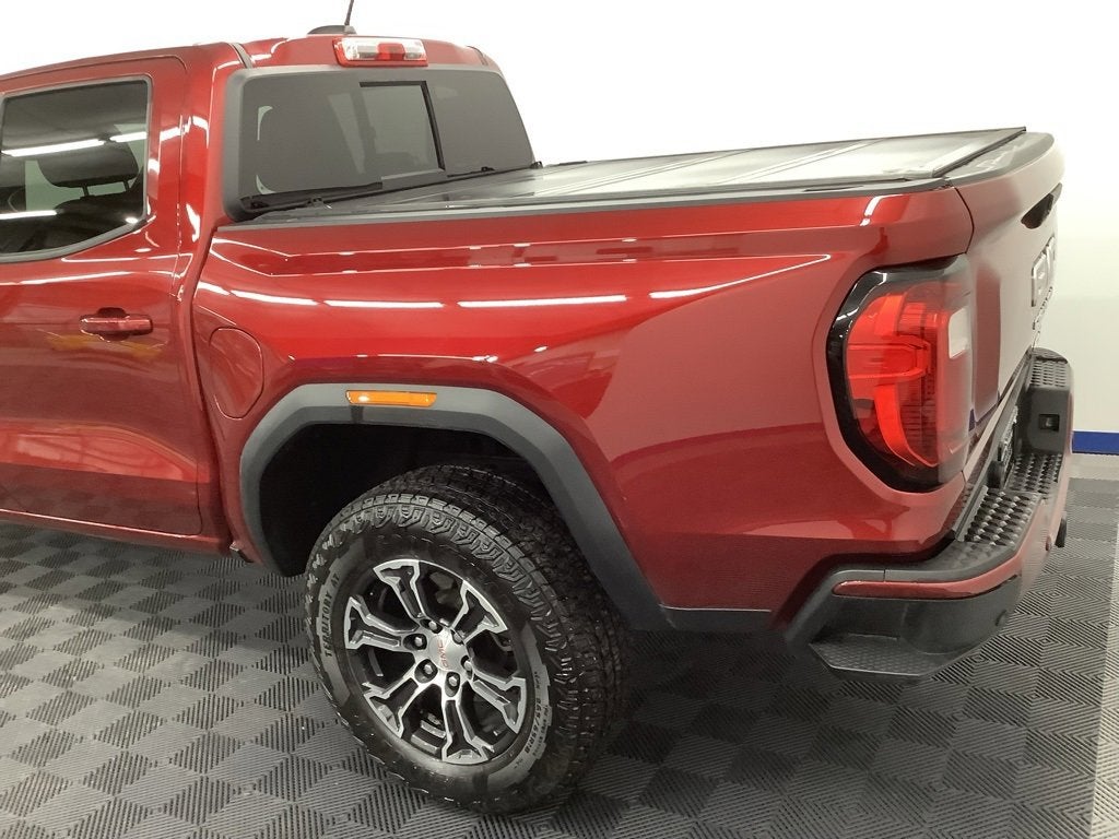 2024 GMC Canyon AT4