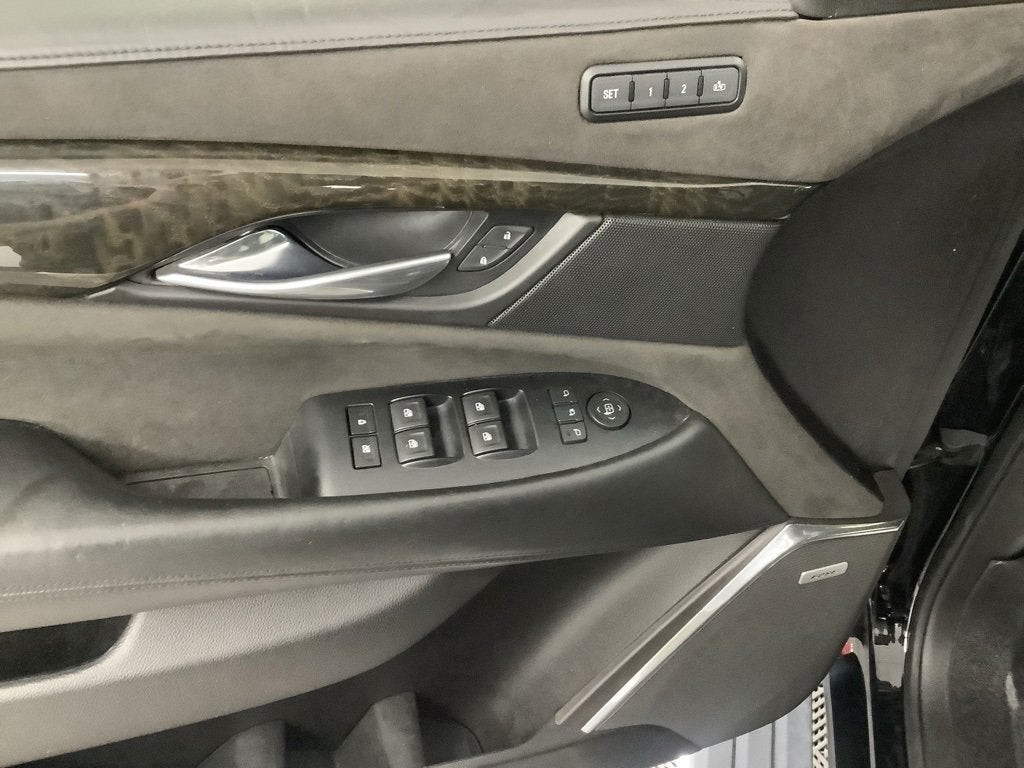 2018 Cadillac Escalade Platinum