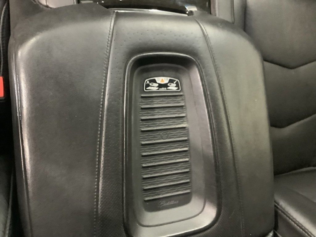 2018 Cadillac Escalade Platinum