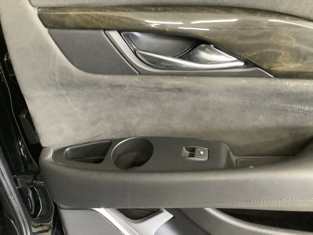 2018 Cadillac Escalade Platinum