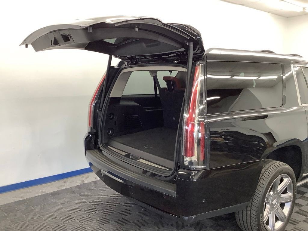 2019 Cadillac Escalade ESV Premium Luxury