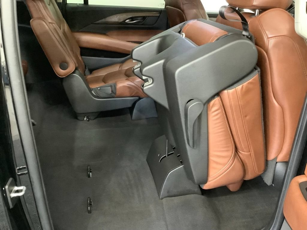 2019 Cadillac Escalade ESV Premium Luxury