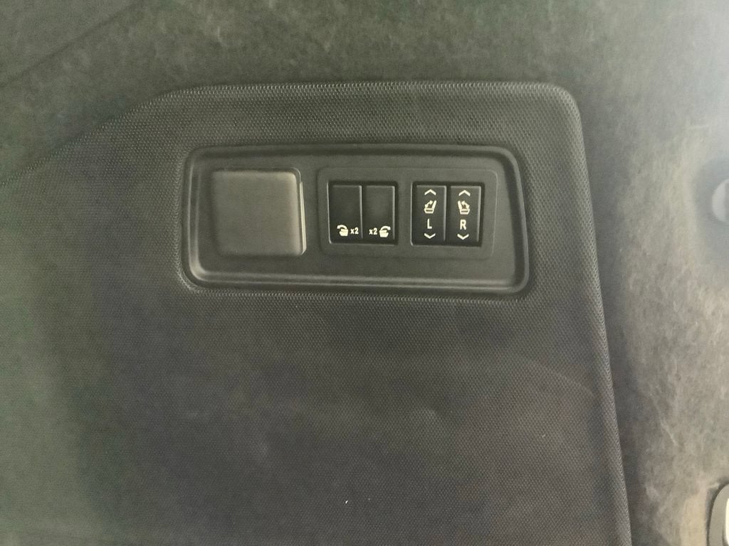 2021 Cadillac Escalade ESV Premium Luxury