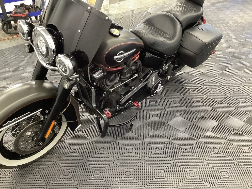 2018 HARLEY-DAV Heritage C Base