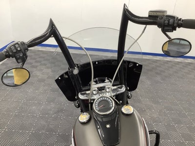 2018 HARLEY-DAV Heritage C Base