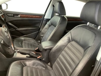 2013 Volkswagen Passat TDI SEL Premium
