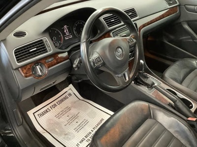 2013 Volkswagen Passat TDI SEL Premium