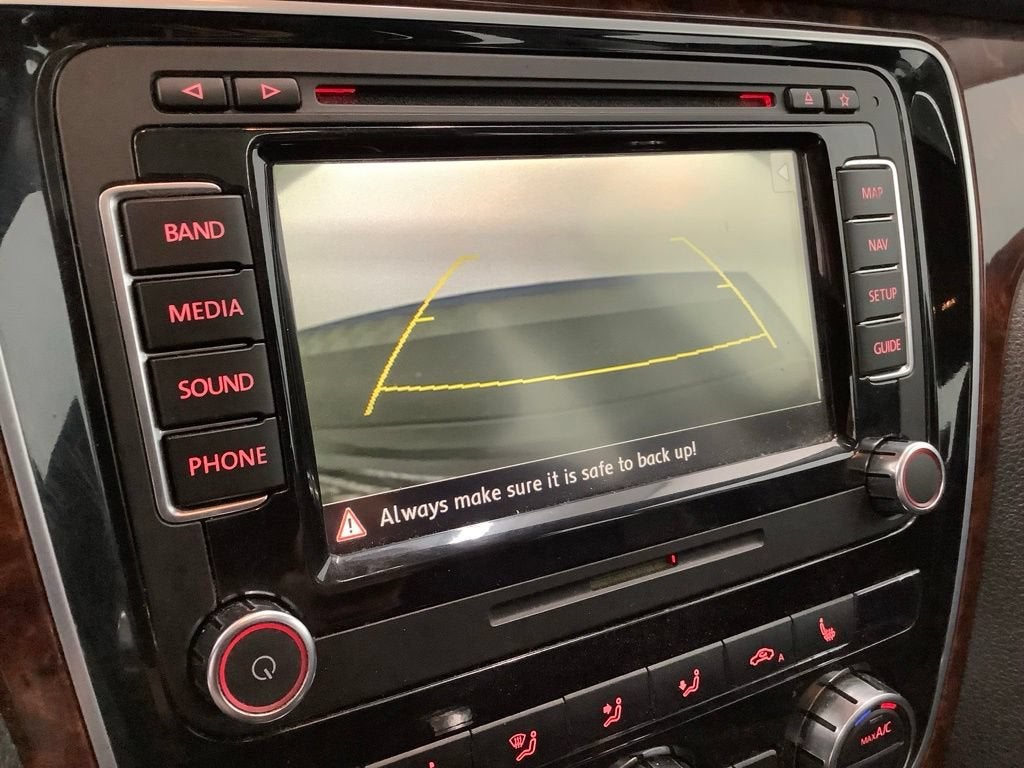 2013 Volkswagen Passat TDI SEL Premium