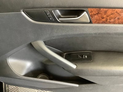 2013 Volkswagen Passat TDI SEL Premium