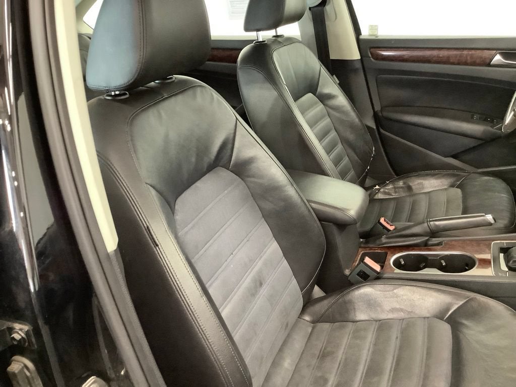 2013 Volkswagen Passat TDI SEL Premium
