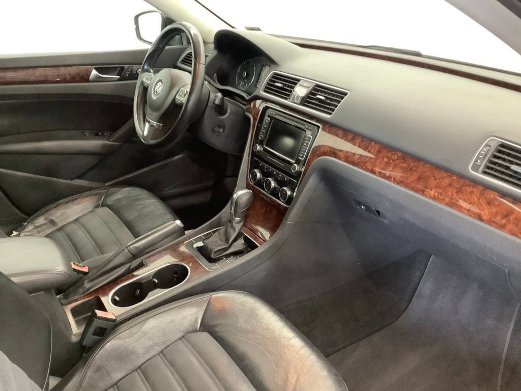 2013 Volkswagen Passat TDI SEL Premium