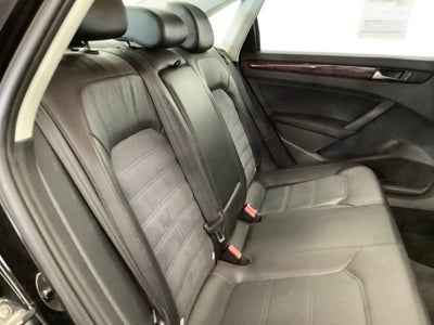 2013 Volkswagen Passat TDI SEL Premium