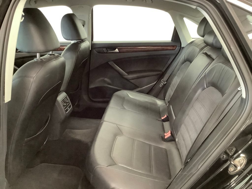 2013 Volkswagen Passat TDI SEL Premium
